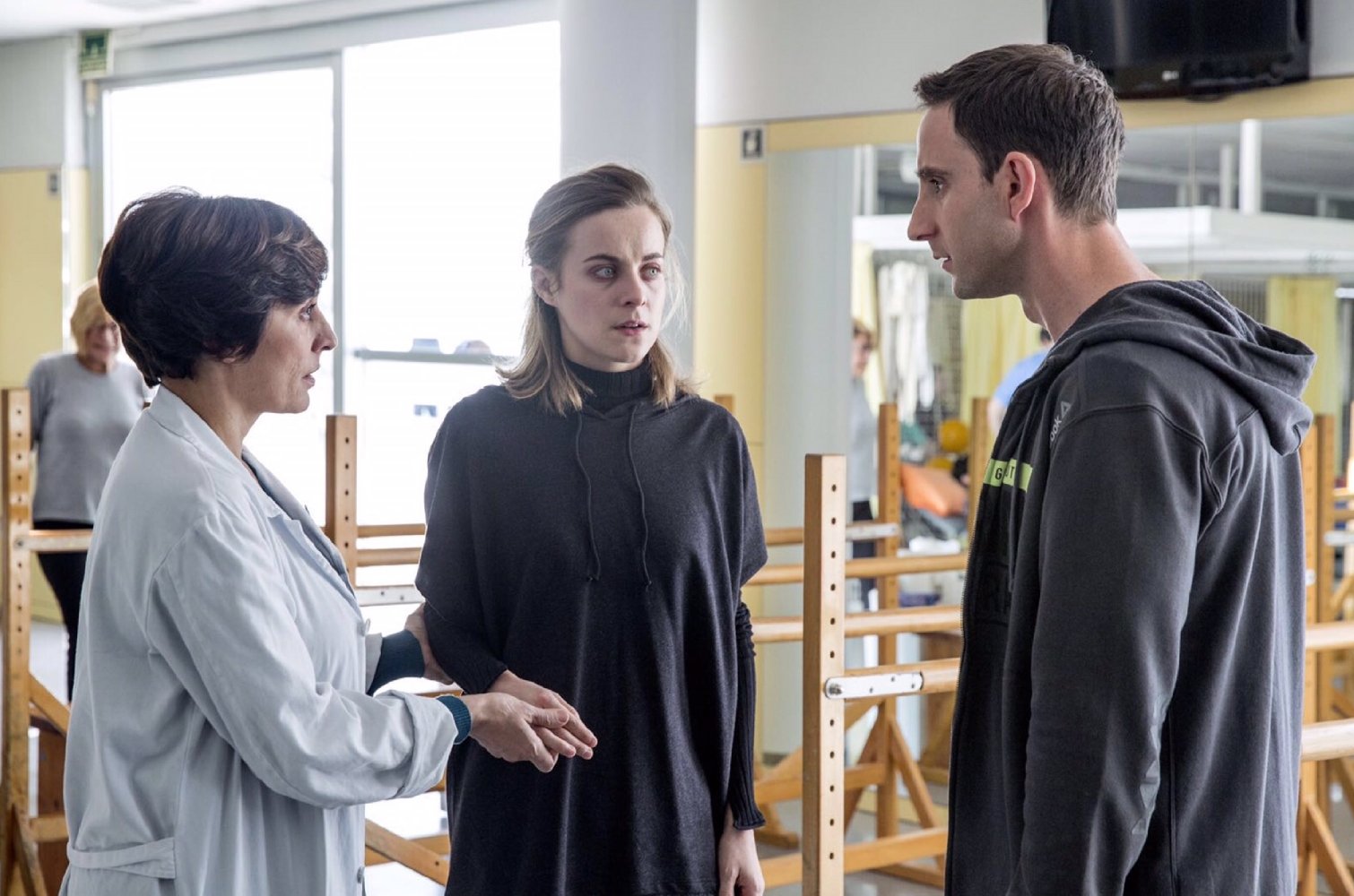 100 METERS - ZOR YARIŞ Gerçek olaylardan uyarlanan yapım. Ramon, 30’larının başında MS hastalığı nedeniyle zorlukla yürüyeceğini öğrenir. Fakat bu durum onun pes etmesine ne