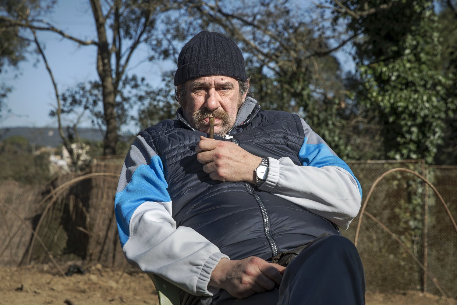 100 METERS - ZOR YARIŞ Gerçek olaylardan uyarlanan yapım. Ramon, 30’larının başında MS hastalığı nedeniyle zorlukla yürüyeceğini öğrenir. Fakat bu durum onun pes etmesine ne