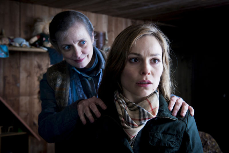 FORGOTTEN - UNUTULMUŞ Karanlık ve gerilim dolu bir hayalet öyküsü… Çocukluğunda iki yakın dost olan Hanna (Mina Tander) ve Clarissa (Laura de Boer) yıllar sonra tekrar karş