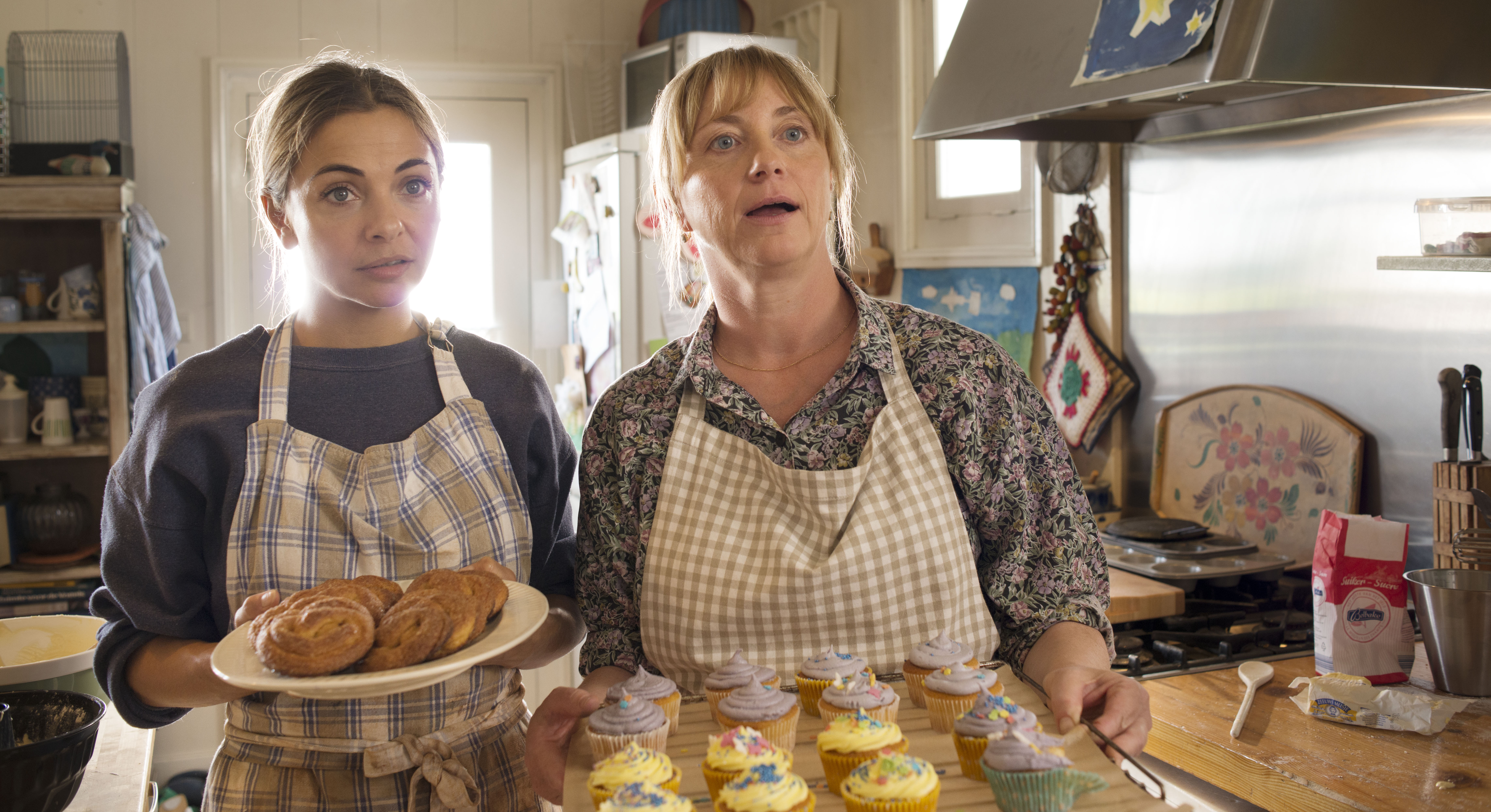 MR. FROG - BAY KURBAĞA Bir öğretmen, öğrencilerine büyük bir sır verir. Adam, bazen bir kurbağaya dönüşmektedir. İki öğrenci, öğretmenlerinin bu sırrını sonsuza dek saklamak