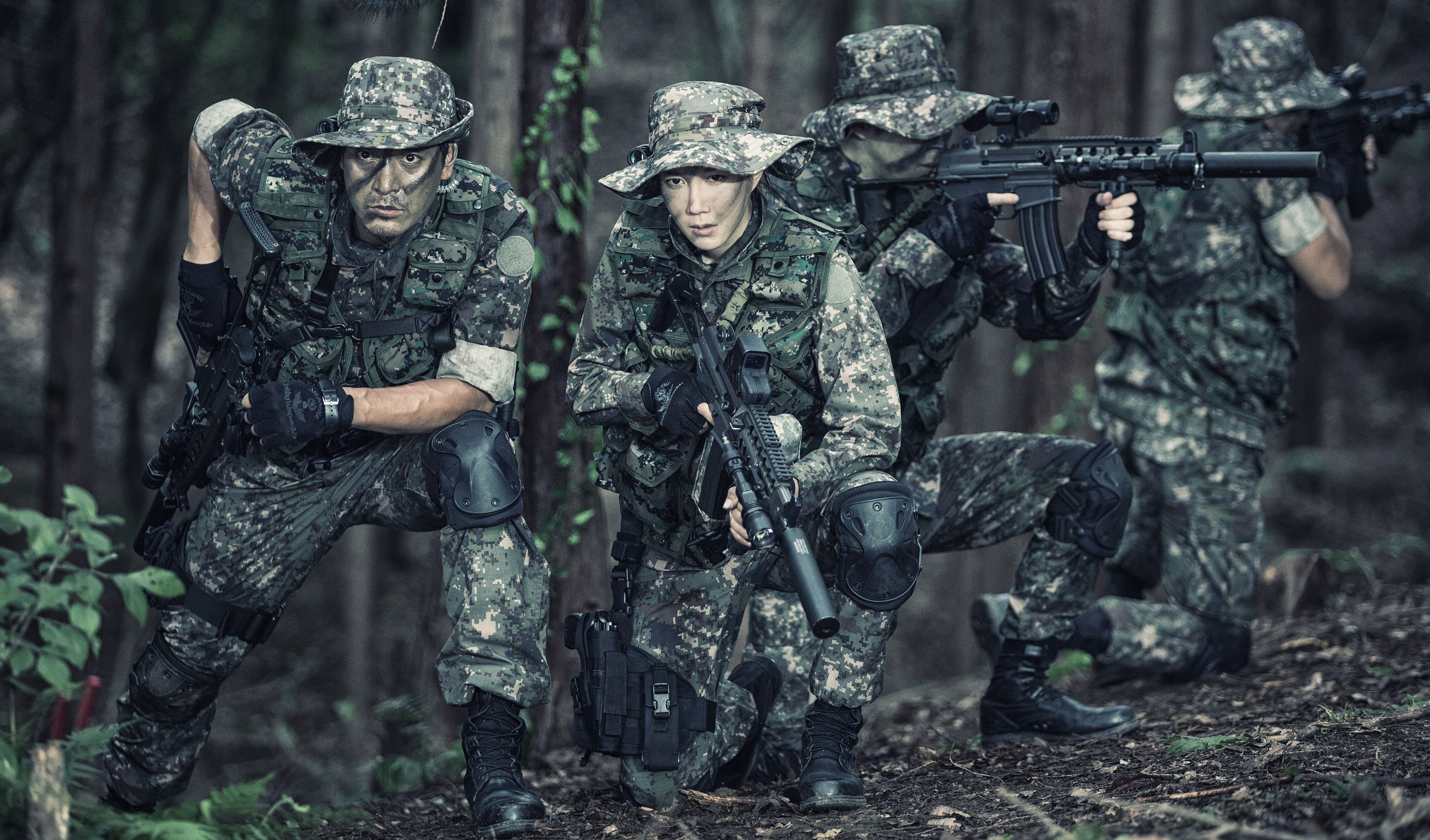 MUSUDAN - ÖLÜMCÜL ARAŞTIRMA Güney Kore ve Kuzey Kore arasındaki sınır bölgesinde, gizemli kayıp ve ölüm vakaları meydana gelmektedir. Devlet hemen özel eğitimli bir grup askeri b