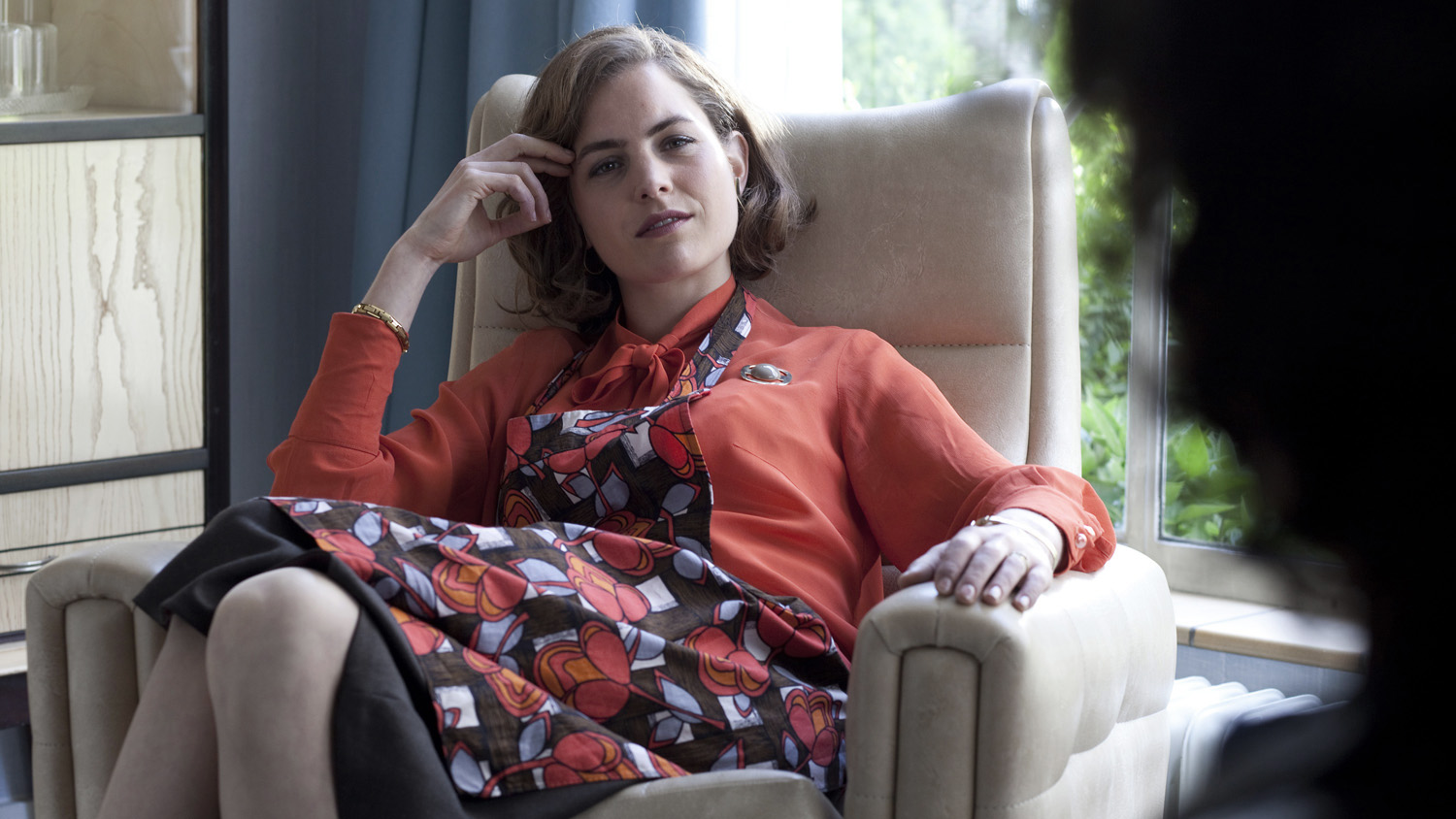 THE FURY - ÖFKE Tiny, genç yaşına rağmen çevresindeki tüm erkeklerin dikkatini çekmektedir. Yeğeni Albert, çocukluğundan beri ona karşı sıradışı bir ilgi ve hayranlık