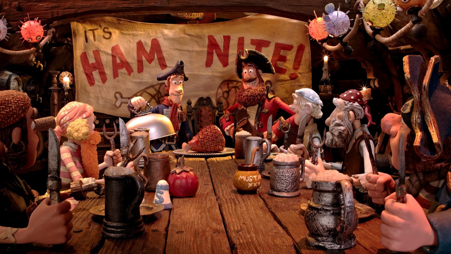 THE PIRATES! BAND OF MISFITS - KORSANLAR! Yıllardır "Yılın Korsanı Ödülü"nü almayı başaramayan Kaptan Korsan, beceriksiz tayfasını da yanına alarak son bir hırs ile yola çıkar. Yolculuk sırasında Charles Darwin ile karşılaşırlar. Darwin, yıllardır süren bilimsel araştırmalarının cevabının, Kaptan'ın ödüllü papağanı Polly olduğunu öne sürer. Bunun ardından tüm ekip, Darwin'in peşinden Viktorya Dönemi Londra'sına gelirler.