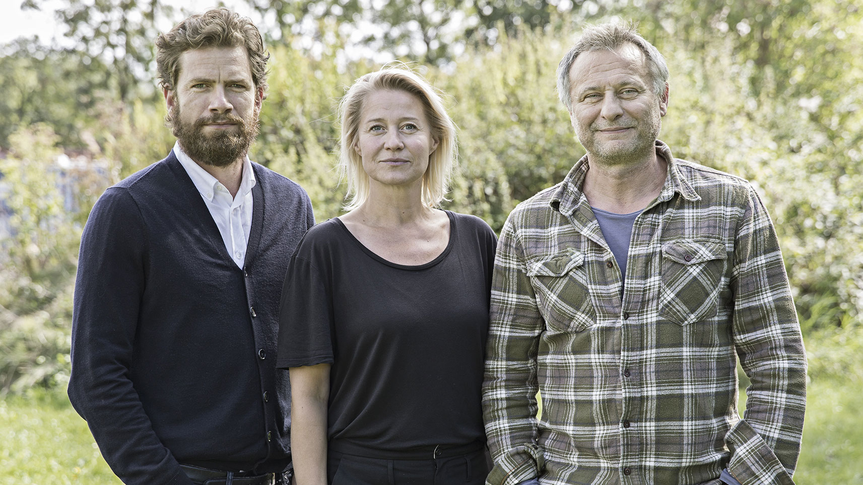 YOU DISAPPEAR - TÜMÖR Frederik, dolandırıcılıktan yargılanmaktadır. Ancak, bir beyin tümörü olduğu ve tümörün karakterini değiştirdiği ortaya çıkar. Bu nedenle yaptığı şeyi