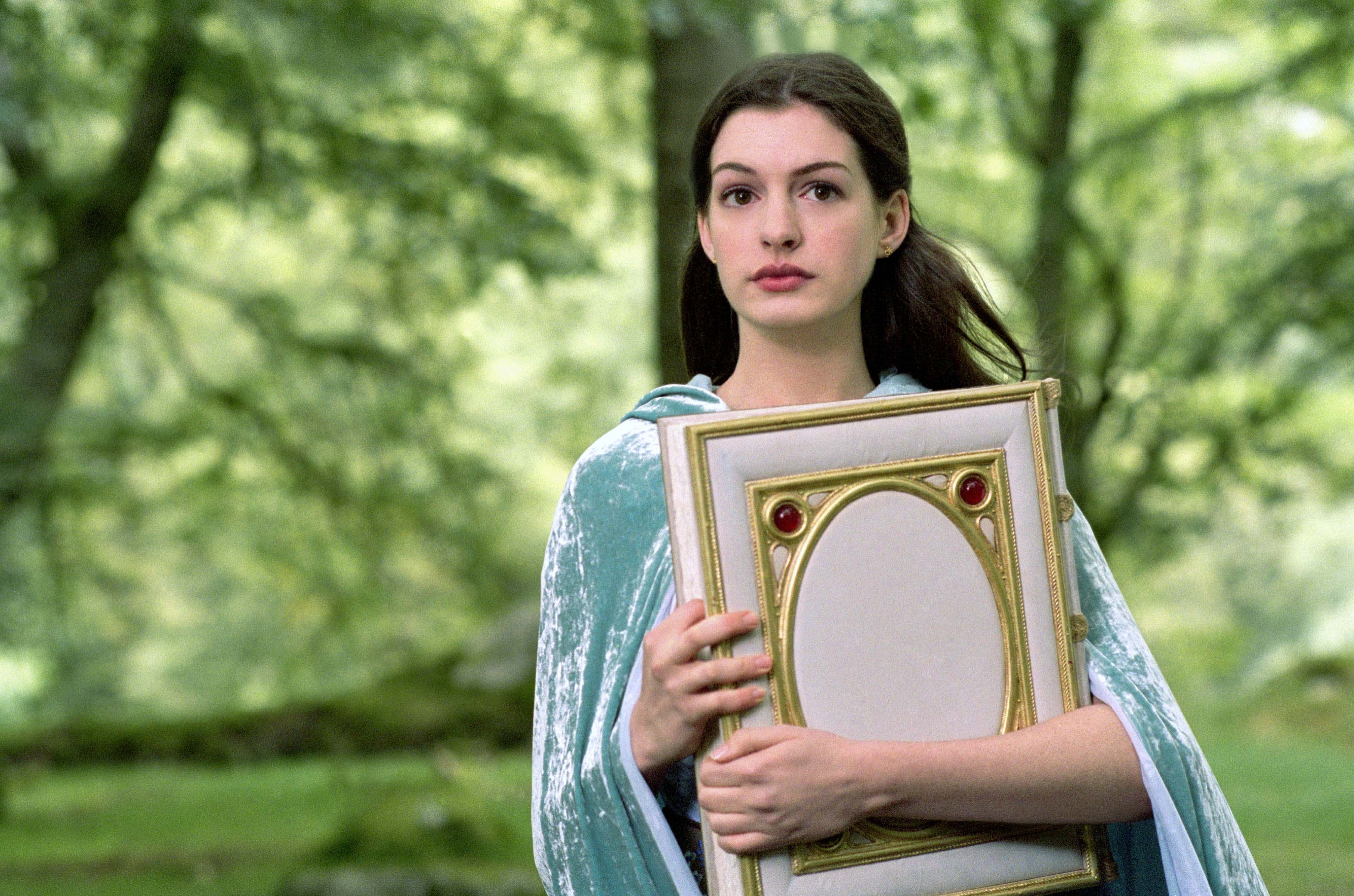 Unseen Ella Enchanted Footage Revealed!